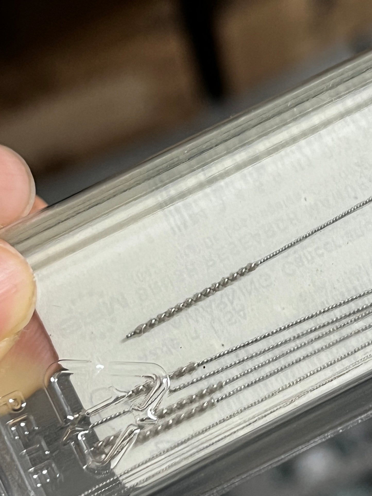 ESCOVA ABRASIVA 81-AY 1MM 600AO